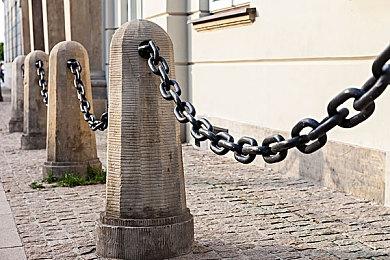 《堡垒之夜》最新赛季操作漫威超英决战毁灭博士